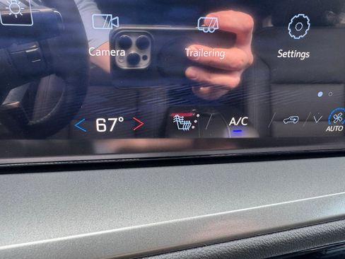 New 2026 Chevrolet Traverse LT AWD/4WD image 34