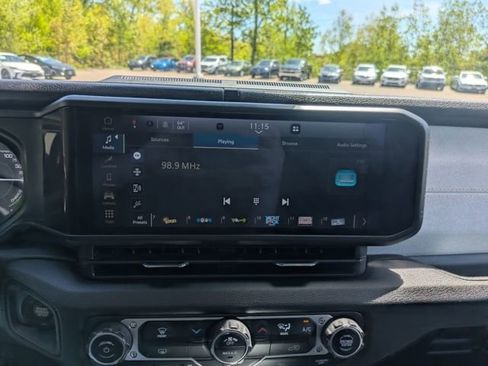 Used 2025 Jeep Wrangler Unlimited Sport S 4xe AWD/4WD image 25