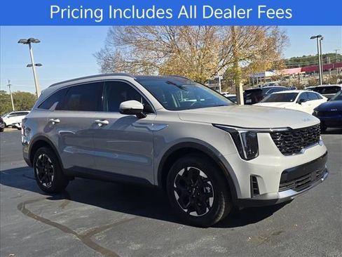 New 2026 Kia Sorento S w/ S Panoramic Sunroof Package FWD image 1