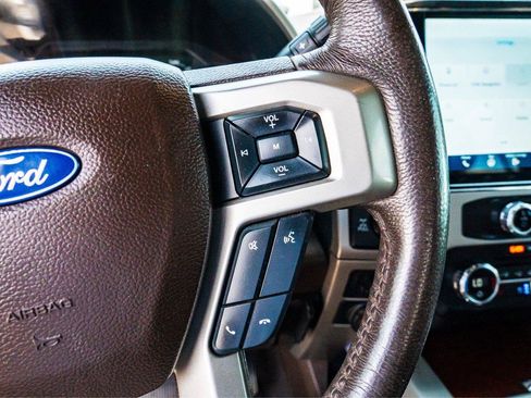 Used 2022 Ford F250 King Ranch w/ King Ranch Ultimate Package AWD/4WD image 13