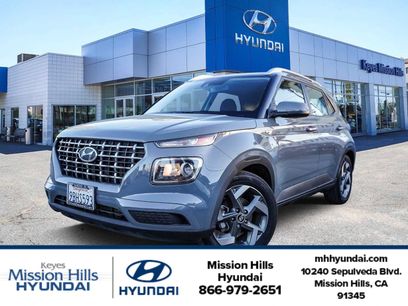 Certified 2022 Hyundai Venue SEL w/ Cargo Package