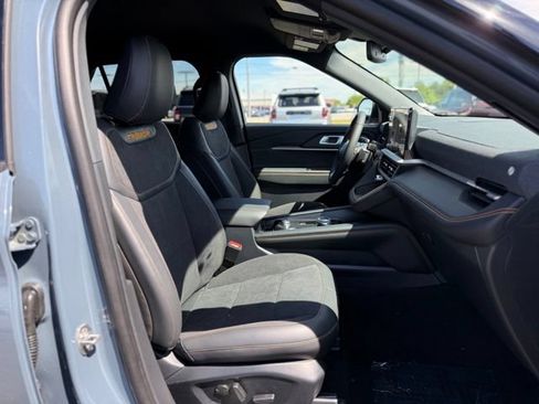 New 2026 Ford Explorer Tremor w/ Tremor Convenience Package AWD/4WD image 17