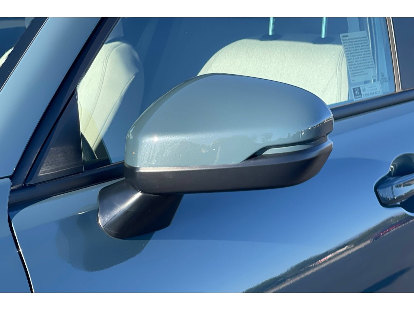 Used 2027 Honda HR-V LX image 12