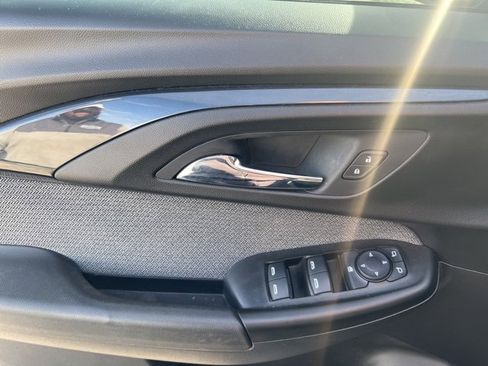 Used 2022 Chevrolet TrailBlazer LT image 9