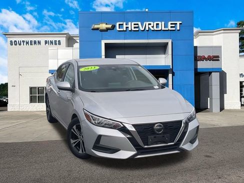 Used 2023 Nissan Sentra SV image 1