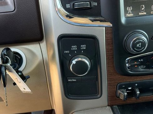 Used 2014 RAM 2500 Laramie AWD/4WD image 21