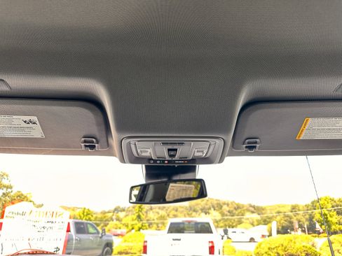 New 2025 GMC Sierra 2500 SLE w/ SLE Value Package; image 20