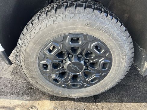 Certified 2022 Chevrolet Silverado 2500 High Country w/ Z71 Off-Road Package image 33