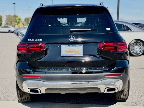 Certified 2026 Mercedes-Benz GLB 250 image 9