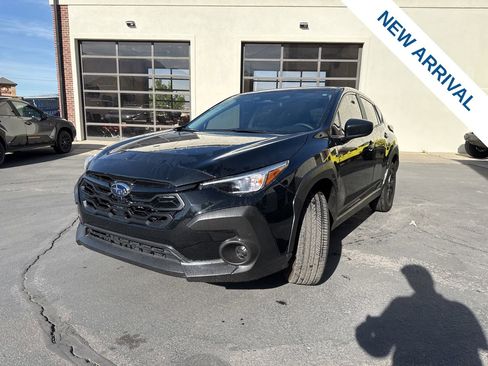 Used 2024 Subaru Crosstrek 2.0i AWD/4WD image 3