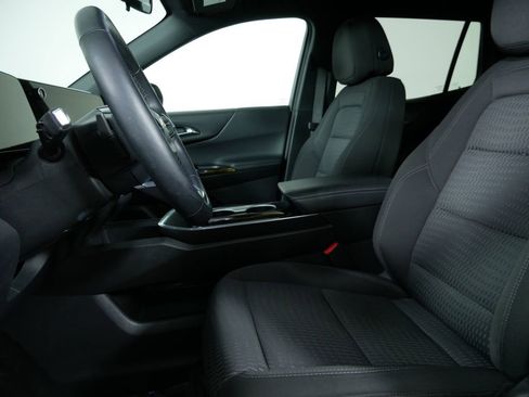 Used 2025 Chevrolet Equinox LT image 15