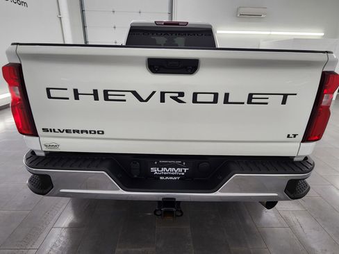 Used 2024 Chevrolet Silverado 3500 LT w/ Convenience Package image 28