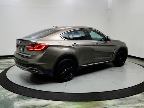 Used 2019 BMW X6 sDrive35i RWD image 5