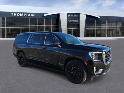 Used 2023 GMC Yukon XL SLT w/ SLT Premium Package