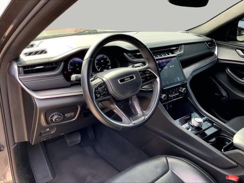 Used 2022 Jeep Grand Cherokee L Overland AWD/4WD image 16