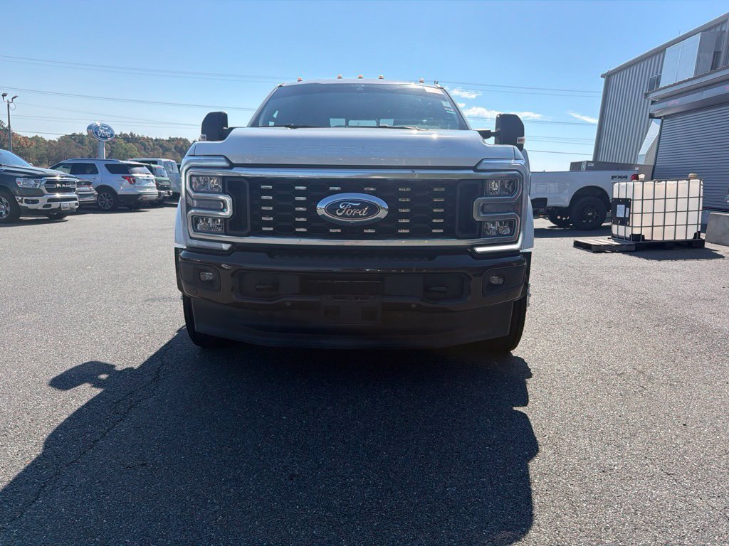 Used 2025 Ford F450 King Ranch w/ FX4 Off-Road Package AWD/4WD image 2
