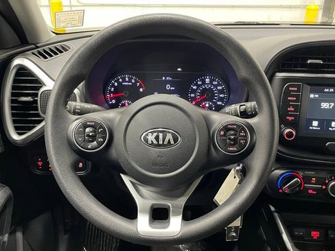 Used 2020 Kia Soul S image 20