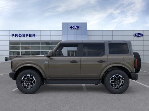 New 2026 Ford Bronco Outer Banks AWD/4WD image 3