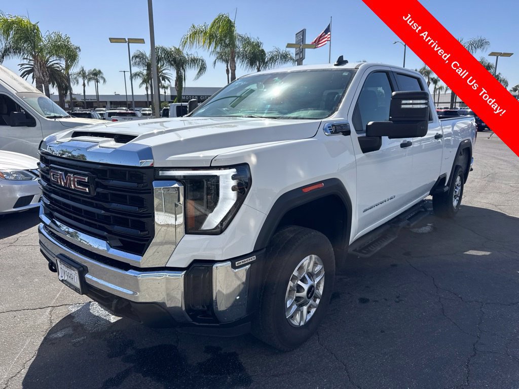 Used 2025 GMC Sierra 2500 Pro w/ Convenience Package AWD/4WD image 1