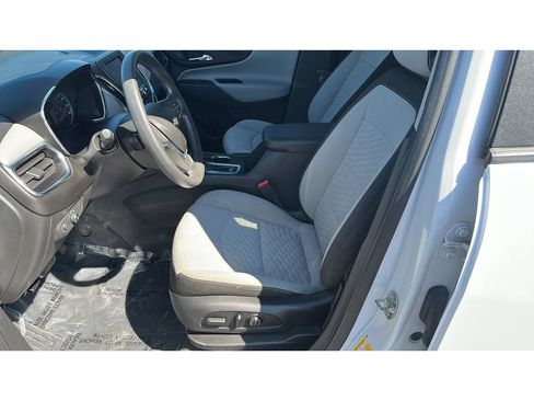 Used 2020 Chevrolet Equinox LS w/ LS Convenience Package AWD/4WD image 10
