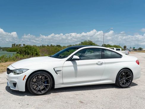Used 2015 BMW M4 Coupe RWD image 10