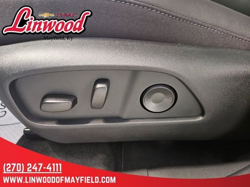 New 2026 Chevrolet Equinox LT FWD image 19
