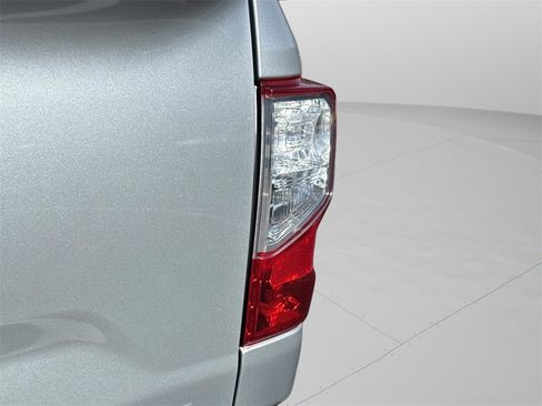 Certified 2017 Nissan Titan SV image 46