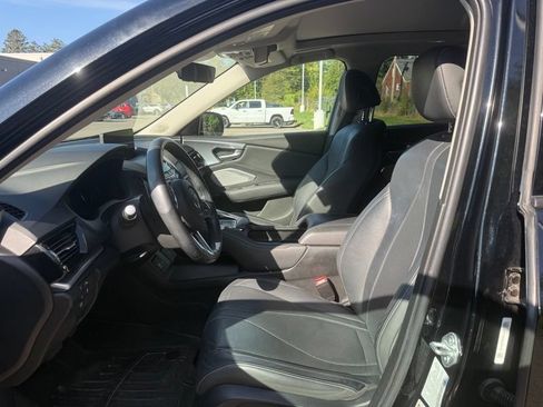 Used 2021 Acura RDX w/ Technology Package AWD/4WD image 3