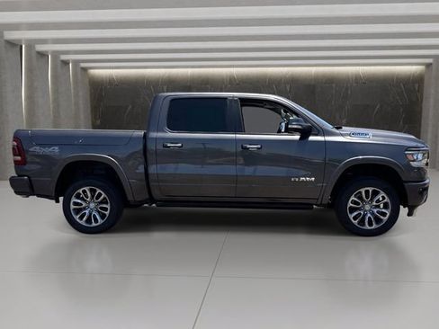 Used 2022 RAM 1500 Laramie w/ Laramie Southwest Edition AWD/4WD image 7