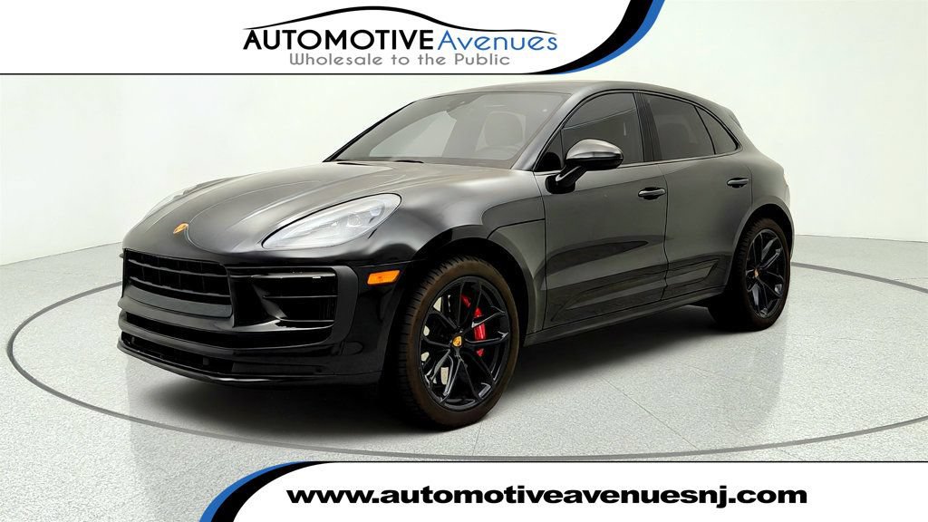 Used 2023 Porsche Macan GTS AWD/4WD image 1