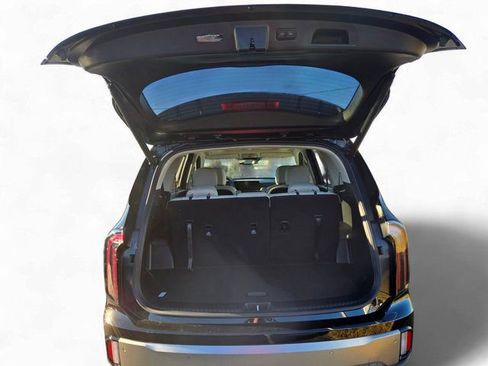 New 2025 Kia Telluride EX w/ EX Captain's Chair Package image 10