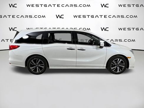 Used 2018 Honda Odyssey Elite image 7