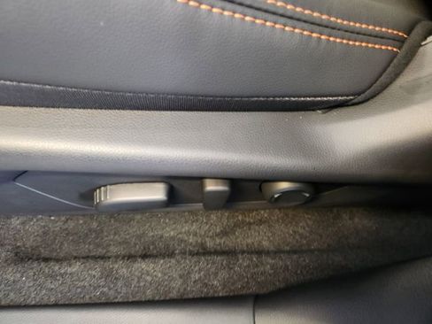 New 2025 Subaru Crosstrek 2.5i Limited image 16