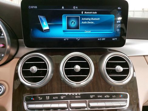 Used 2019 Mercedes-Benz C 300 Sedan image 21