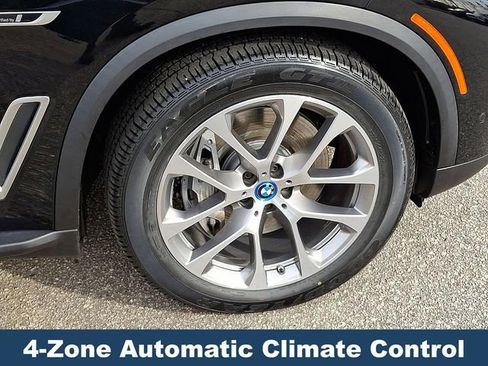 Used 2023 BMW X5 xDrive45e AWD/4WD image 10