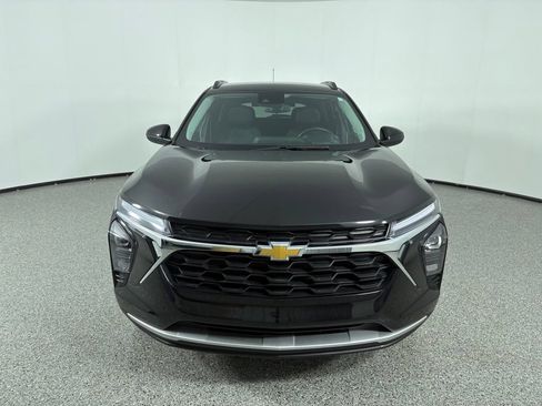 Used 2025 Chevrolet Trax LT w/ Driver Confidence Package FWD image 10