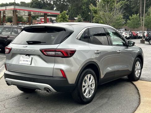 Used 2023 Ford Escape Active w/ Tech Pack #1 FWD image 4