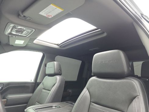 Used 2021 GMC Sierra 2500 Denali w/ Denali Ultimate Package image 71