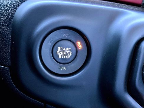 Used 2021 Jeep Wrangler Unlimited Rubicon w/ Cold Weather Group image 28