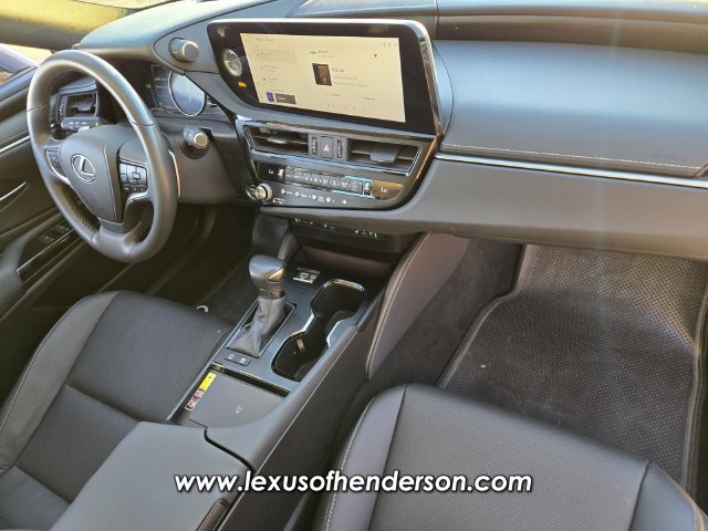 Used 2024 Lexus ES 300h w/ Premium Package FWD image 19
