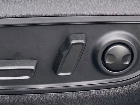 New 2026 Jeep Cherokee Limited AWD/4WD image 13