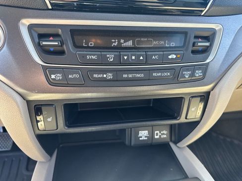 Used 2022 Honda Pilot EX-L image 23