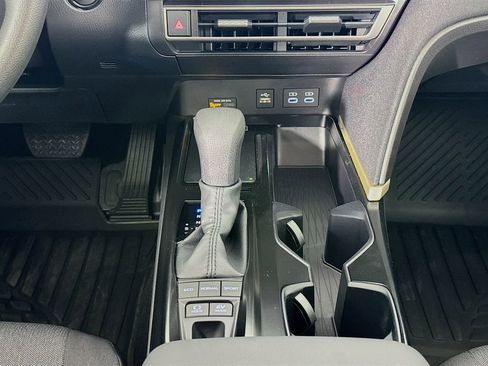 Used 2026 Toyota Camry LE image 37