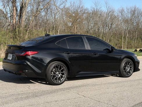 Used 2025 Toyota Camry XSE image 35