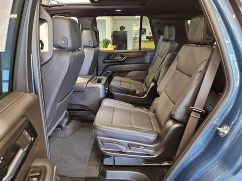 New 2026 GMC Yukon Denali w/ Sun & Power Step Package AWD/4WD image 16