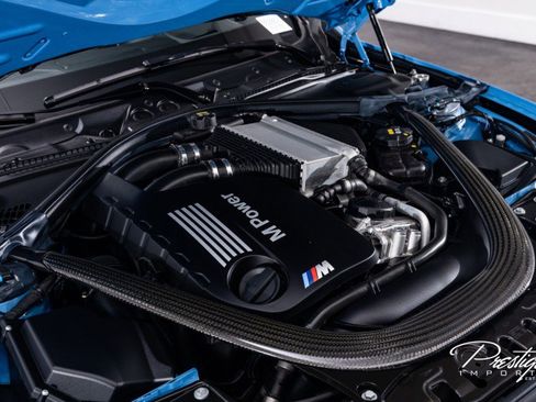 Used 2018 BMW M4 Coupe image 7