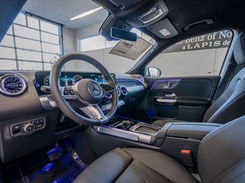 New 2026 Mercedes-Benz GLB 250 4MATIC image 6