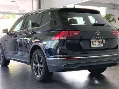 Used 2022 Volkswagen Tiguan SE FWD image 5