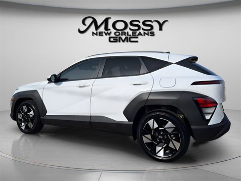 Used 2024 Hyundai Kona SEL image 7