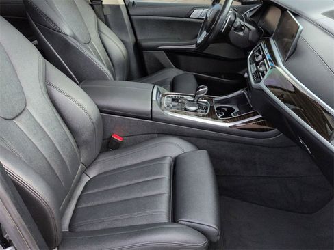 Used 2020 BMW X7 xDrive40i w/ Premium Package image 29